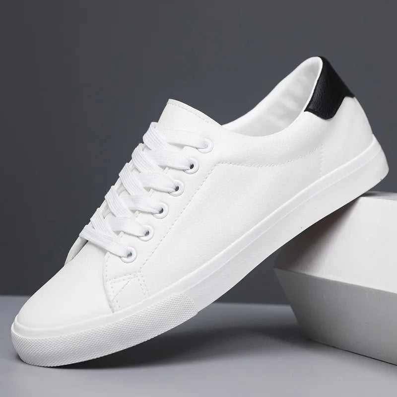 Clarks Classic Sneakers