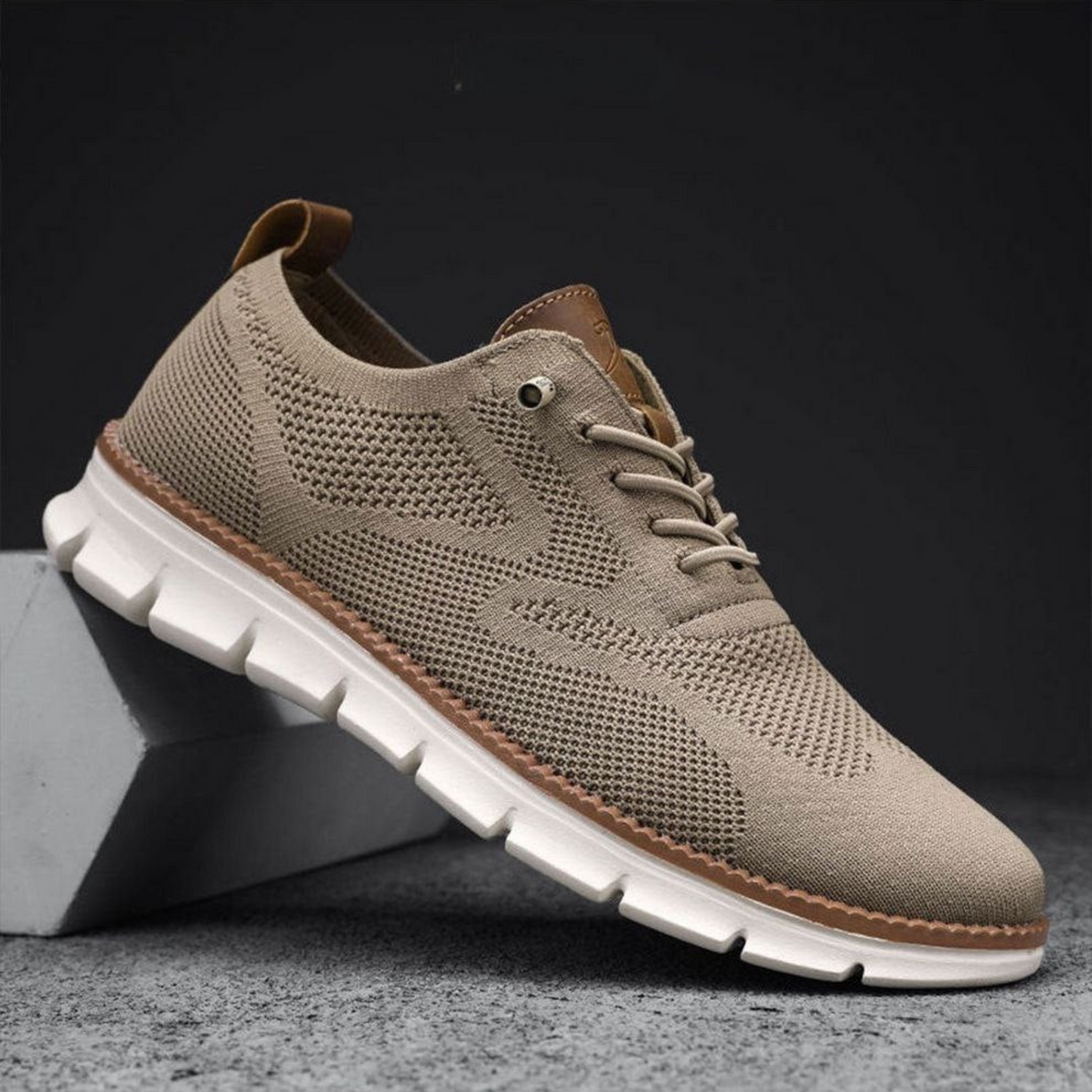 UrbanFit™ – UltraComfort Sneaker