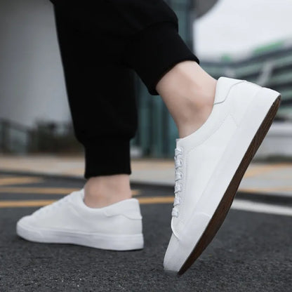 Clarks Classic Sneakers