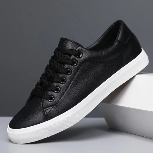 Clarks Classic Sneakers